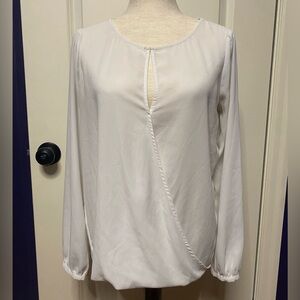 Banana Republic size small white dress top, soft and flowy